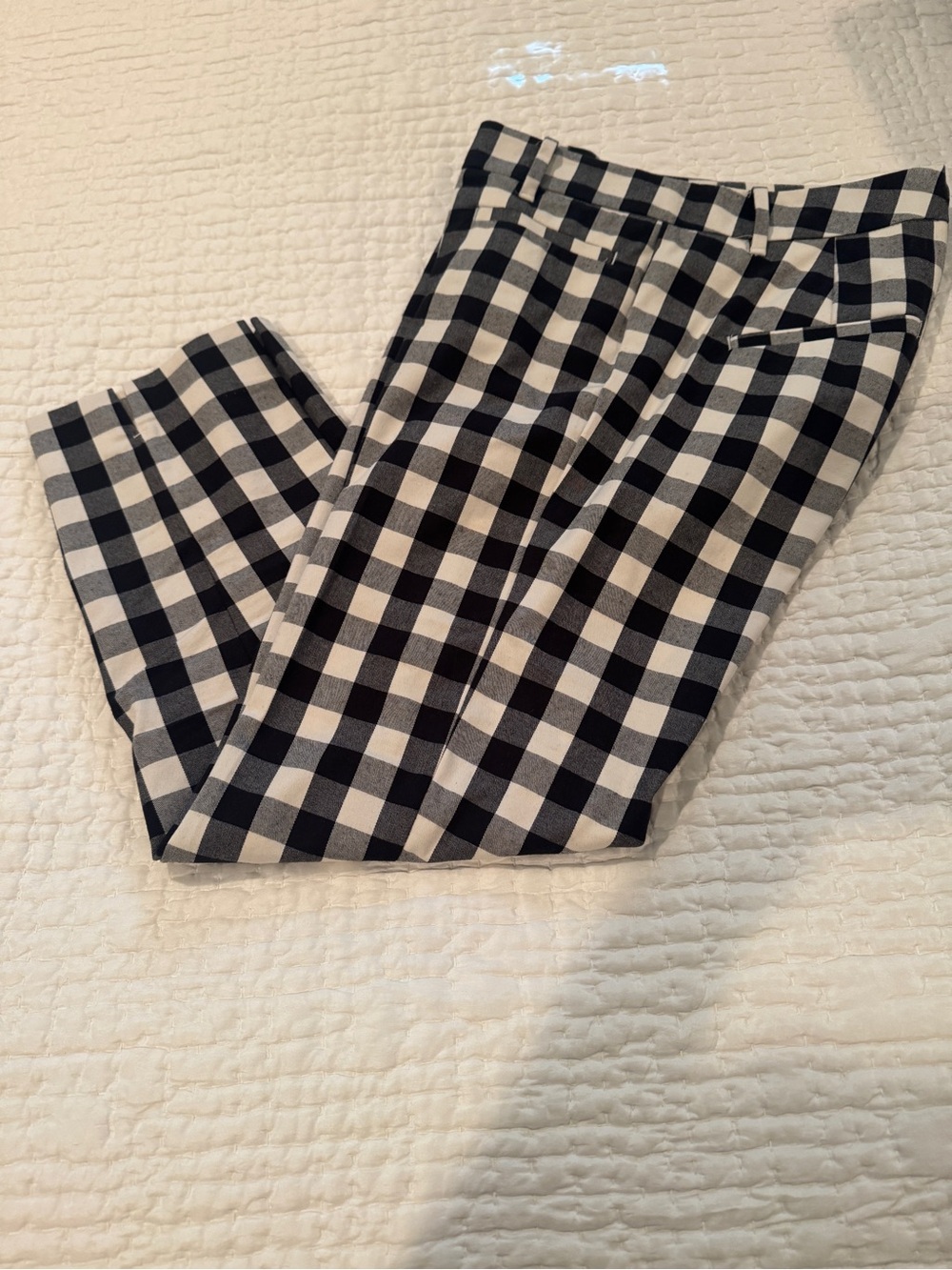 Ann Taylor Navy and white check pencil pant